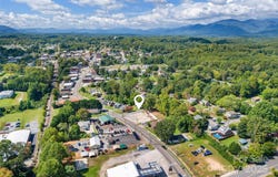 551 E Court Street, Marion, NC 28752