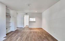 1860 White Oak Drive, Houston, TX 77009
