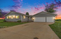 168 14th Street, Plainwell, MI 49080