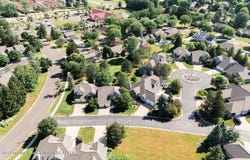205 Geneva Circle, Lansing, MI 48917