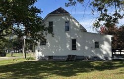 604 S 6TH Street, Cuba, IL 61427