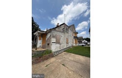 18 HUNT STREET, WOODSTOWN, NJ 08098