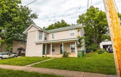 204 N Olive Street, Rolla, MO 65401