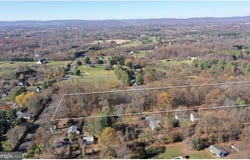 CHARLES TOWN PIKE, PAEONIAN SPRINGS, VA 20129