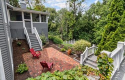140 RIVER Drive, APPLETON, WI 54915