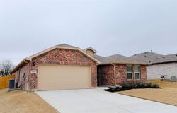 13501 GUNSMOKE Lane, Cresson, TX 76035