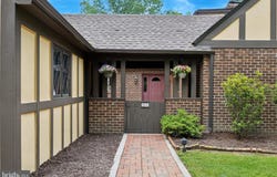 605 SPRING LANE, PHILADELPHIA, PA 19128