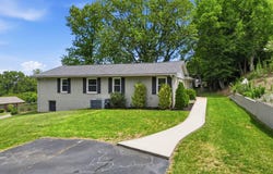 604 Weldon Drive, Maryville, TN 37801