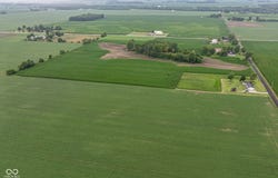 0 N 900 W, Elwood, IN 46036