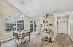1833 Hunters Path, Ft Walton Beach, FL 32547
