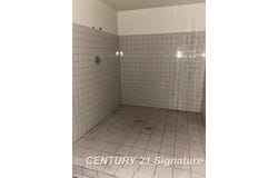 306 Salzburg, Bay City, MI 48706