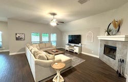 1455 Radecke Road, Krum, TX 76249