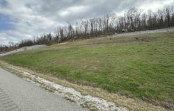 Highway 5, Mountain View, AR 72560-0000