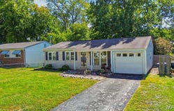 11974 Brookmont Drive, Maryland Heights, MO 63043