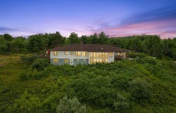 188 Mt Pleasant Street, Rockport, ME 04856