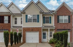 2946 Greyhawk Lane, Cumming, GA 30040