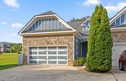 8248 Towncreek Circle, Ooltewah, TN 37363