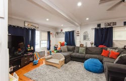 32 Chase Street, Hempstead, NY 11550