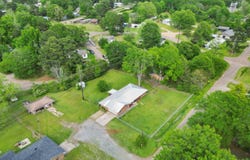 2401 E Avenue B, Hooks, TX 75561