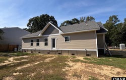 111 Johnson Street, Jarvisburg, NC 27947