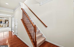 504 LEGRACE Terrace NE, LEESBURG, VA 20176