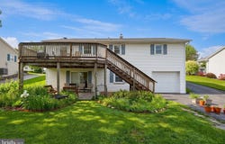 221 PERRY Avenue, YORK, PA 17408