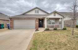 3424 Mt Nebo Drive, Yukon, OK 73099