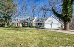 1661 MONT RUE DRIVE SE, GRAND RAPIDS, MI 49546