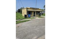 206 W Railroad, Mount Union, IA 52644