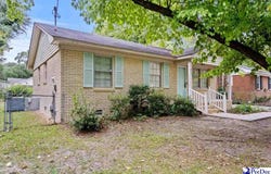218 Davis St, Darlington, SC 29532