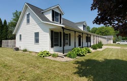 2903 S Meadowlark Drive, Mt Pleasant, MI 48858