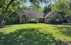 255 Chaparrals Run, Azle, TX 76020