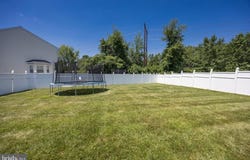 7 ROBINS NEST LANE, NEW CASTLE, DE 19720