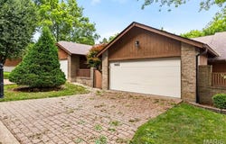 5412 Village Courtway Lane, St Louis, MO 63128