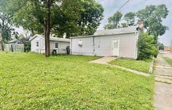 301 W wabash Street, Frankfort, IN 46041