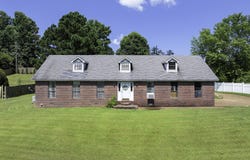 45 Jemma Dr, Lexington, TN 38351