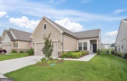 21792 HAWKSBILL HIGH CIRCLE, STERLING, VA 20164
