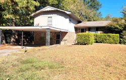 1305 Arrowhead, Pine Bluff, AR 71603-9999