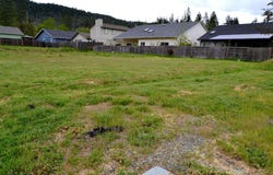 233 Red Cedar Lane, Cave Junction, OR 97523