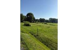 Easter Avenue NW, North Lawrence, OH 44666
