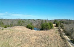 391 Old Fincastle Road, Zoe, KY 41397