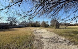1445 Park Circle Drive Drive, Lancaster, TX 75134