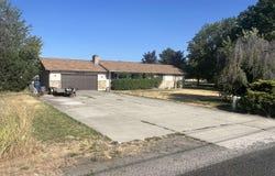 3520 N Arden Rd, Otis Orchards, WA 99027
