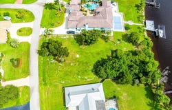733 SE Hidden River Drive, Port Saint Lucie, FL 34983