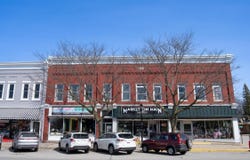 433 Main Street, Frankfort, MI 49635