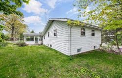 27234 Curtis Drive, Edwardsburg, MI 49112