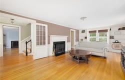 2 Carvin Court, Warwick, RI 02886