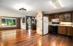 4253 Indian Isle, Battle Creek, MI 49017