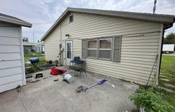 831 Lincoln Ave SW, Huron, SD 57350