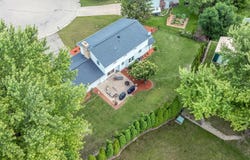 837 Wexford Ct, Hartland, WI 53029